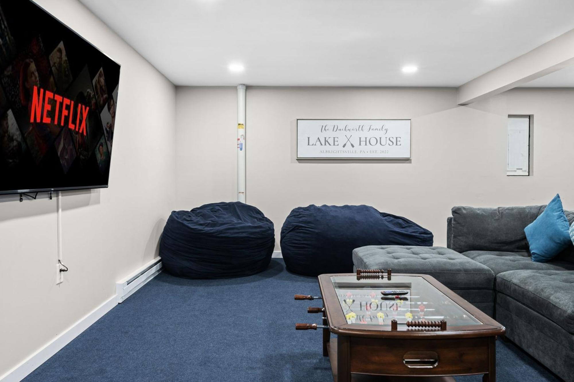 Holiday home Spacious Entertainment Haven - Hot Tub And *